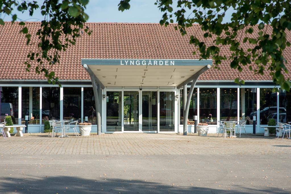 Hotel Lynggaarden Herning Eksteriør bilde