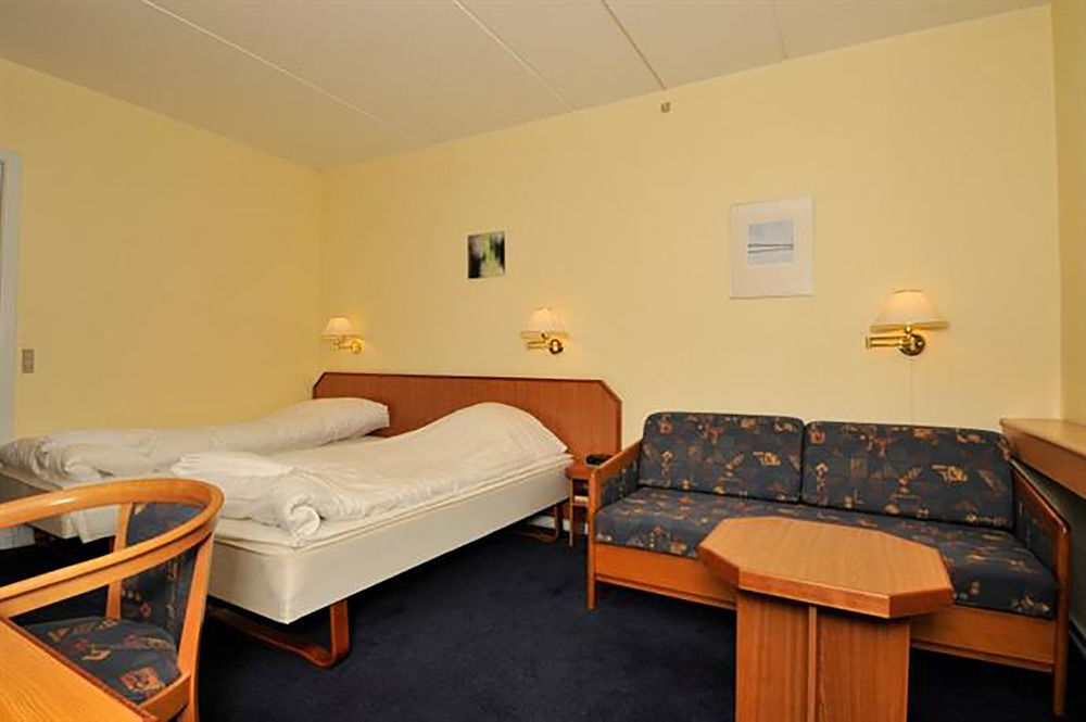 Hotel Lynggaarden Herning Eksteriør bilde
